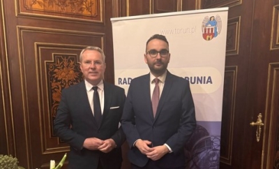 Toruń. Włocławek. 35 lat samorządu terytorialnego